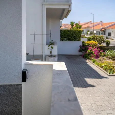 Apartment Retreat